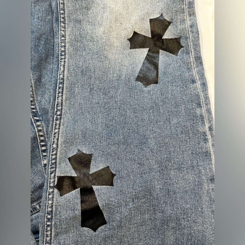 Austin Landing Gothic Crosses Flare Leg Blue Jeans - Picture 13 of 15